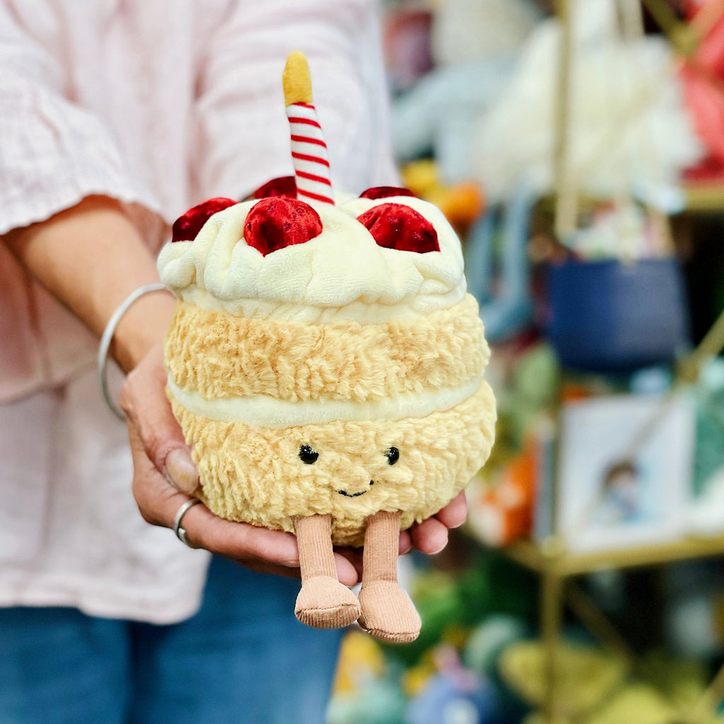 Jellycat Amuseable Birthday Cake